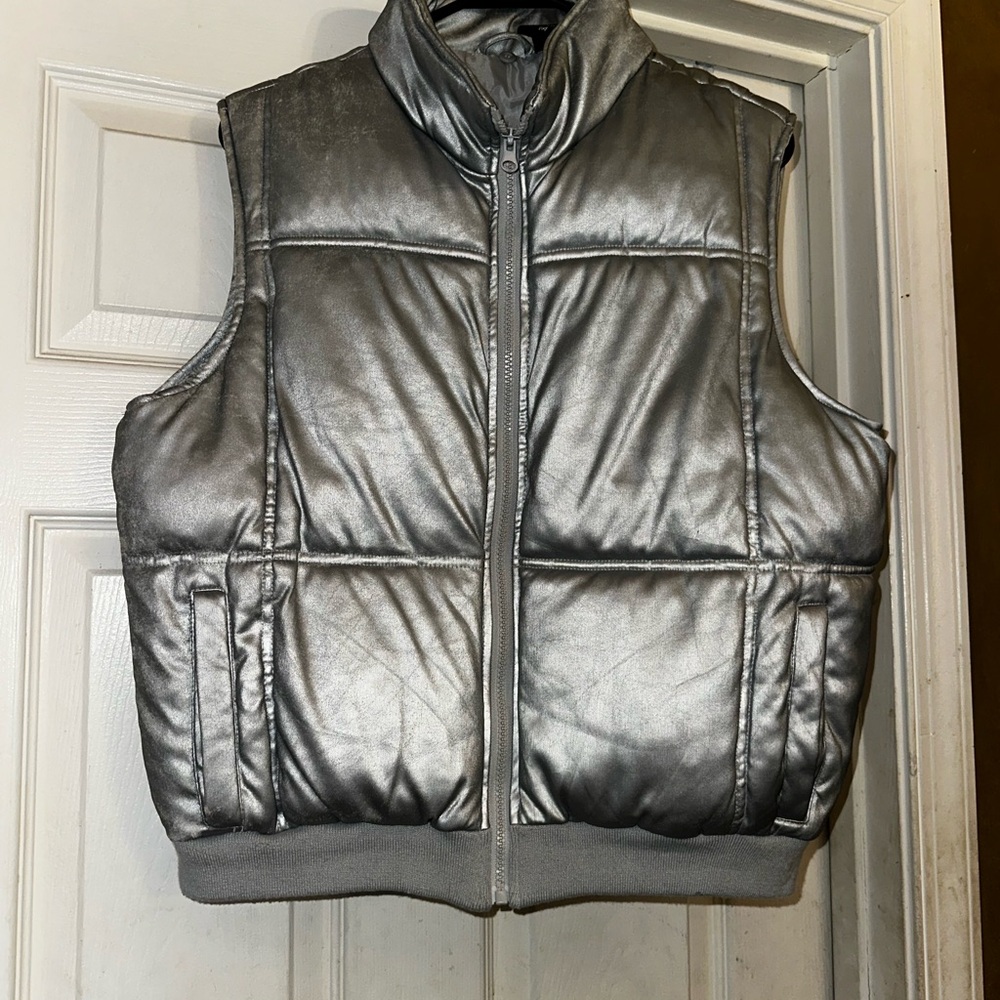 Women's Silver Puffer Vest